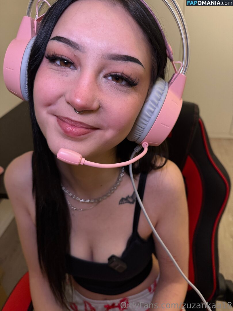 Zuzinkaa / zuz.ankaa.aa / zuzankaa18 Naakt OnlyFans  Gelekte foto #9